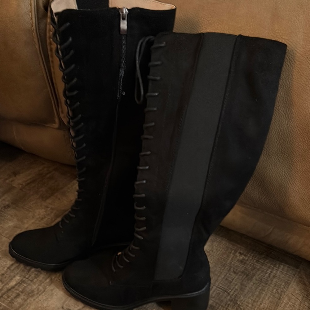 Black Knee-High Lace-Up Boots